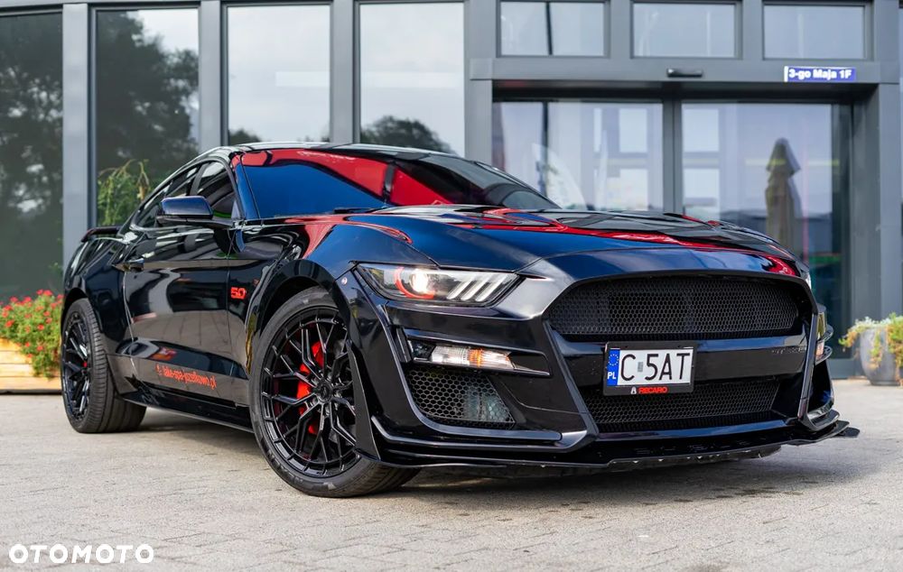 Ford Mustang - 7