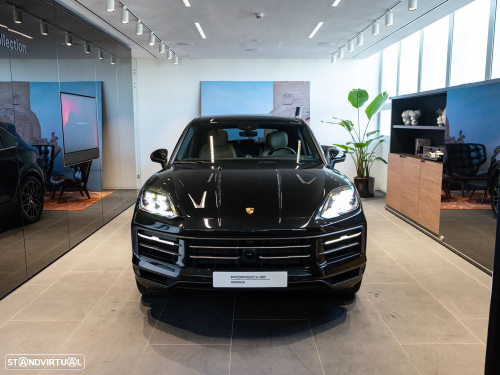 Porsche Cayenne E-Hybrid - 2