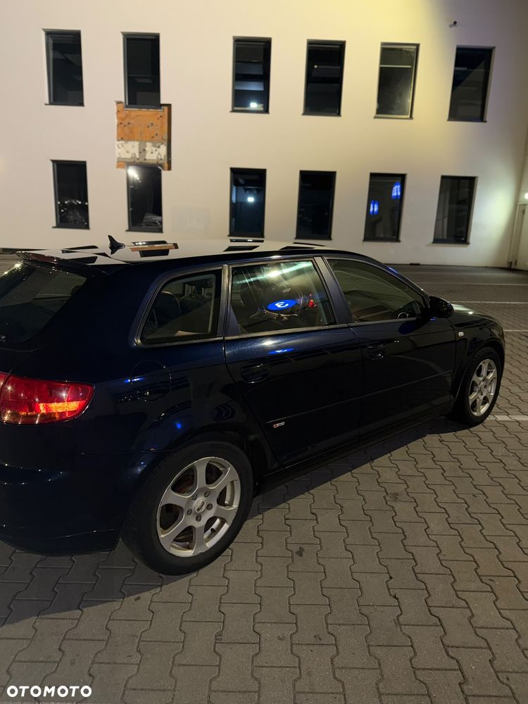Audi A3 Sportback 2.0 TDI DPF Ambition S tronic - 3
