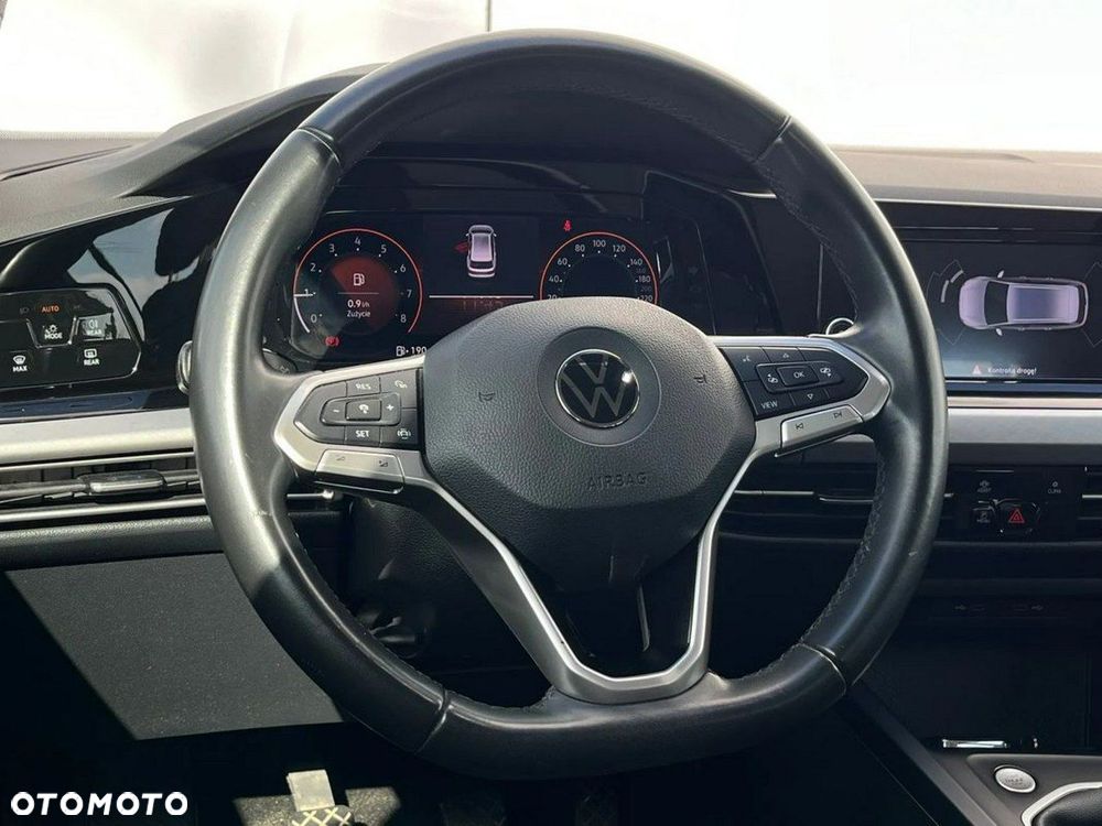 Volkswagen Golf VIII 1.5 TSI EVO Life - 17