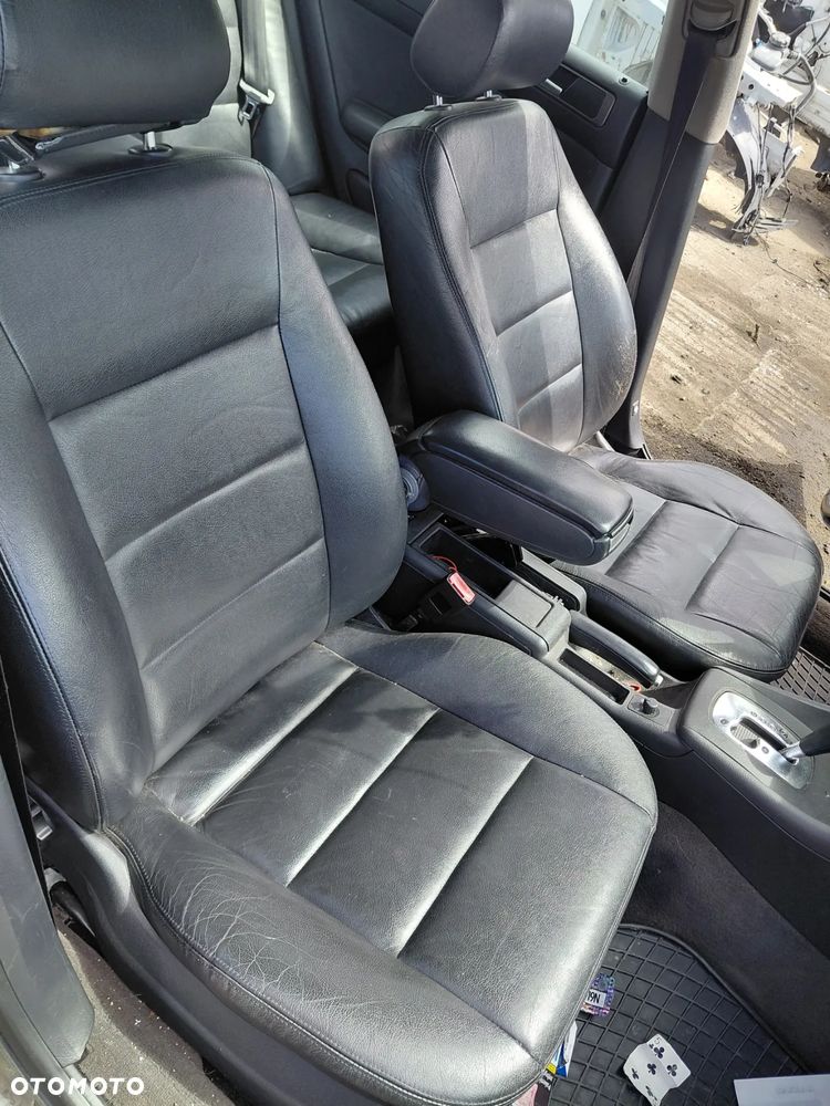 Dawca Części Audi A6 C5 Avant Quattro Lift 3.0 ASN EVV FLV LX7Z - 6