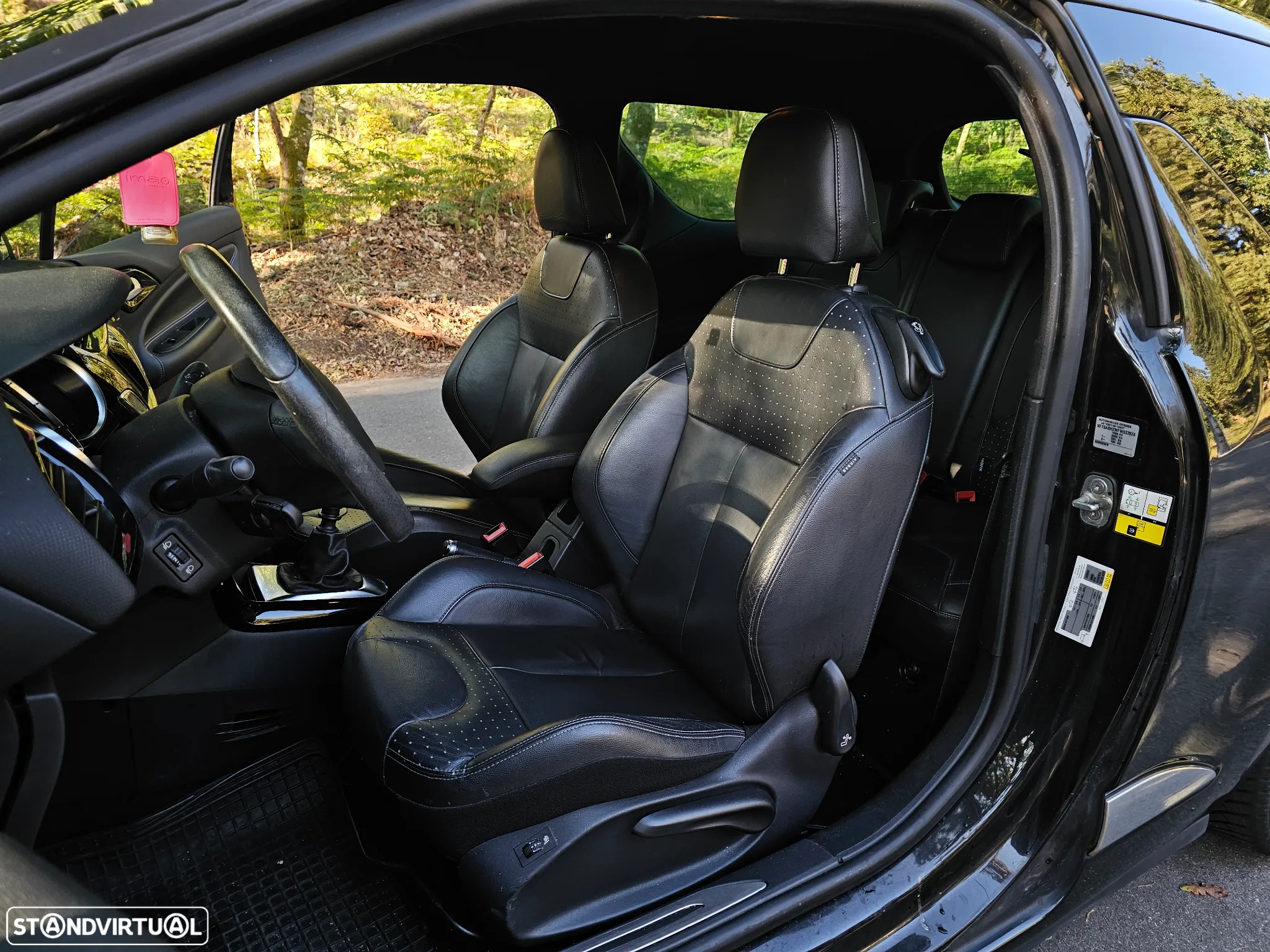 Citroën DS3 1.6 BlueHDi Sport Chic - 20