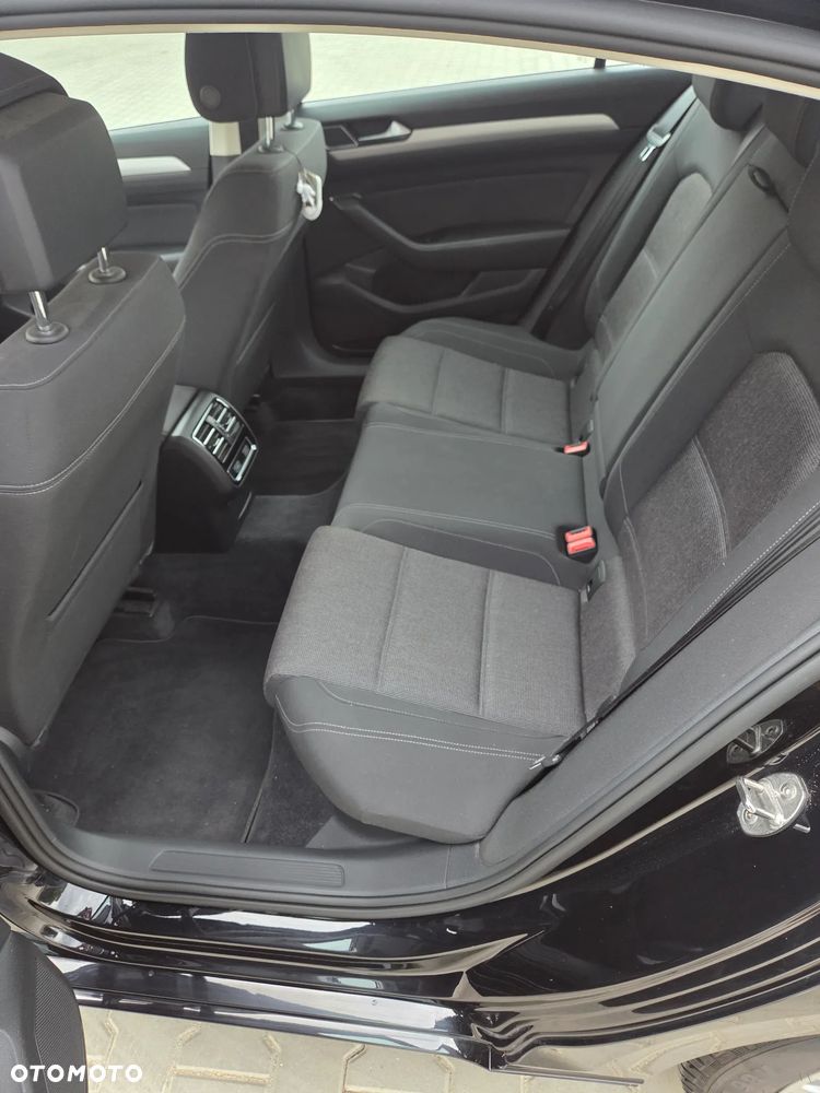 Volkswagen Passat 2.0 TDI BMT Comfortline DSG7 - 9