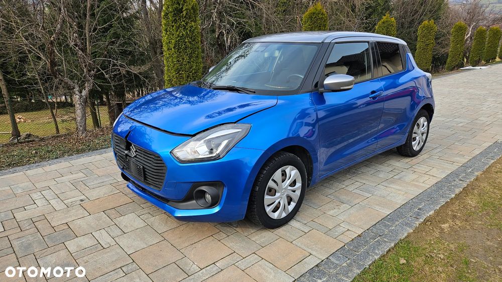 Suzuki Swift - 1