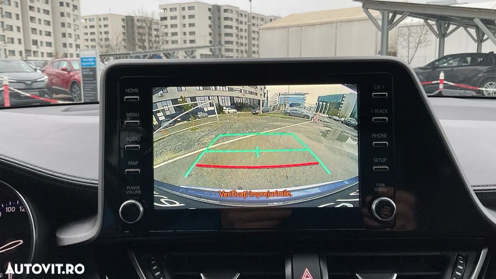 Toyota C-HR Hybrid Business-Edition - 19