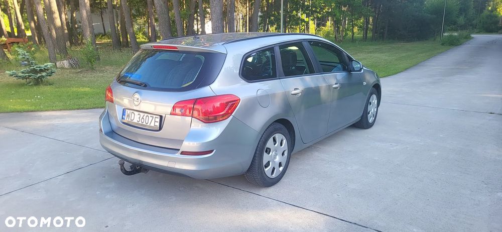 Opel Astra IV 1.6 Active - 1
