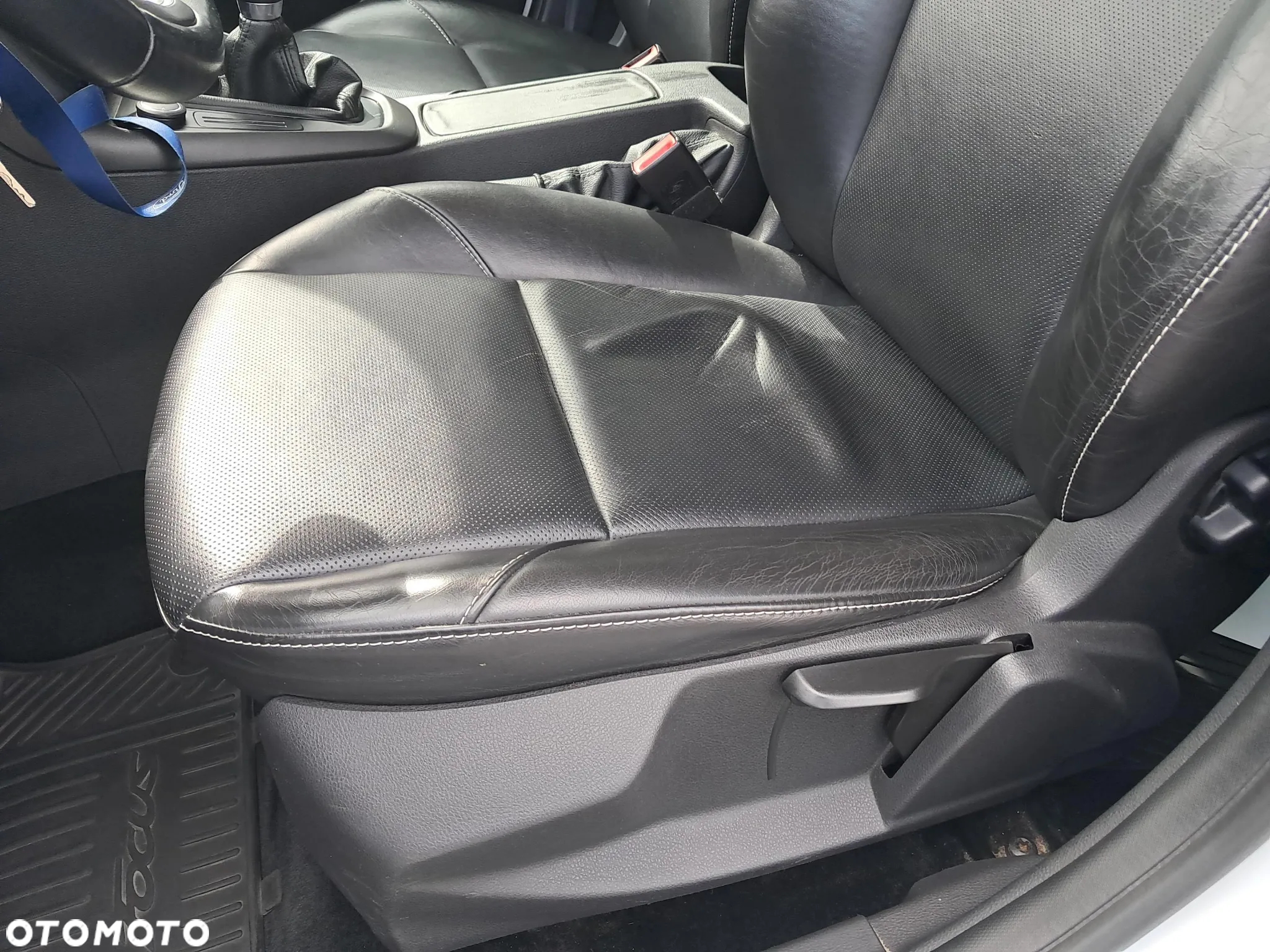 Ford Focus 1.6 Trend - 12