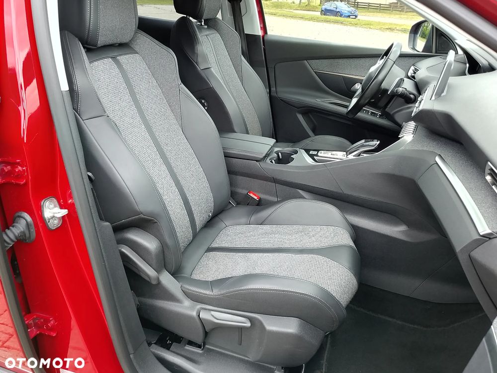 Peugeot 3008 BlueHDi 130 Stop & Start EAT8 Active Business-Paket - 32