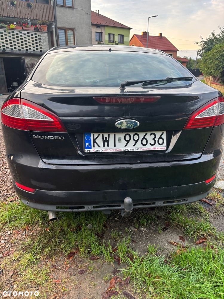 Ford Mondeo 2.0 Ghia X - 2