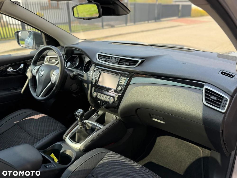 Nissan Qashqai 1.2 DIG-T Tekna - 16