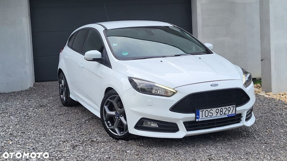 Ford Focus 2.0 TDCi ST - 20