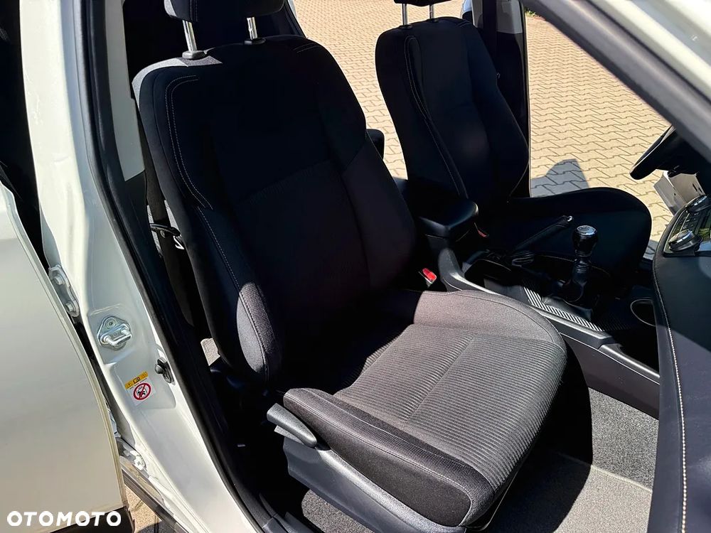 Toyota RAV4 2.0 4x4 Executive - 32