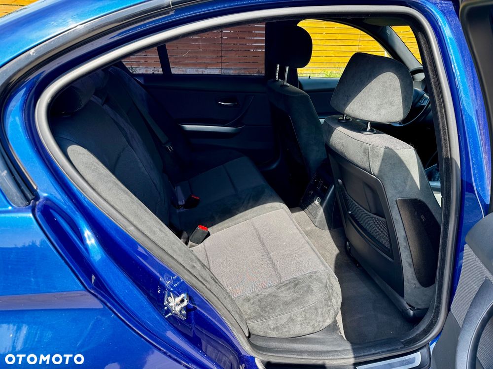 BMW Seria 3 - 23