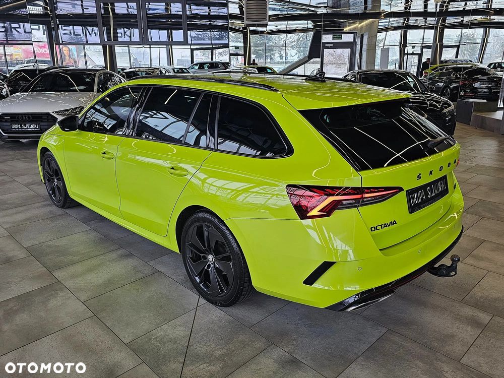 Skoda Octavia 2.0 TDI DSG RS - 7