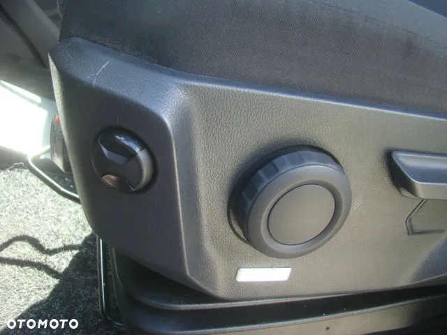 Volkswagen CRAFTER MAN TGE RAMA 4.20 140KM KLIMA - 14