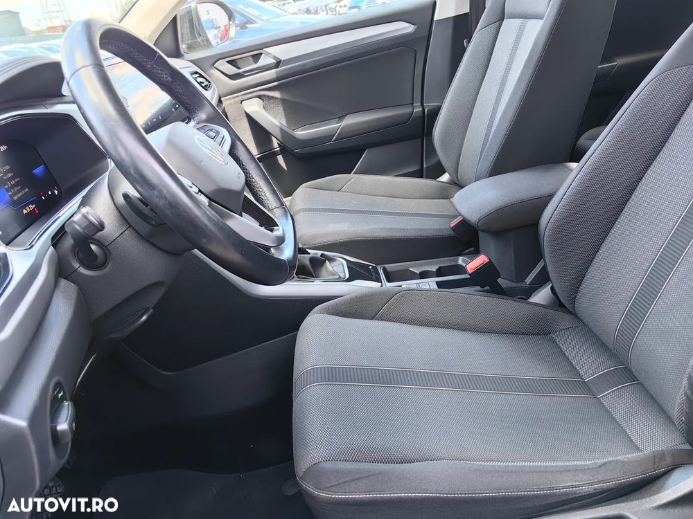 Volkswagen T-Roc 2.0 TDI SCR DSG Life - 14