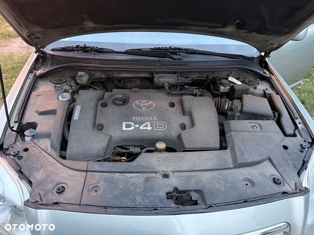 Toyota Avensis 2.0 D-4D Prestige - 18