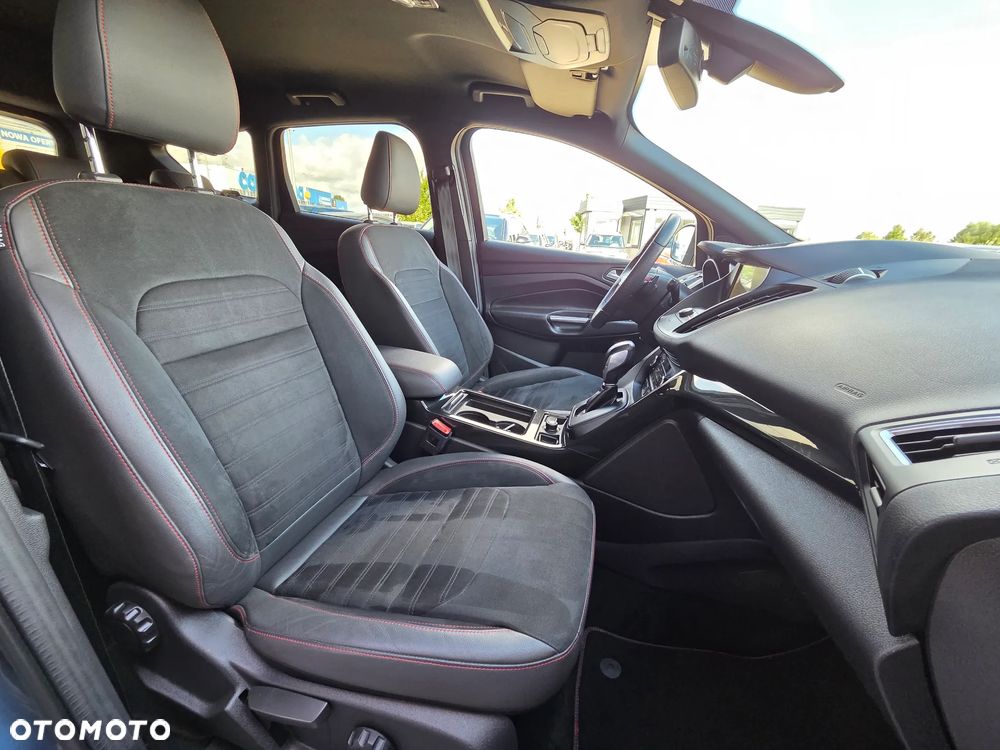 Ford Kuga 1.5 EcoBoost 4x4 ST-Line - 18