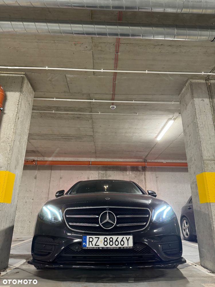 Mercedes-Benz Klasa E - 11