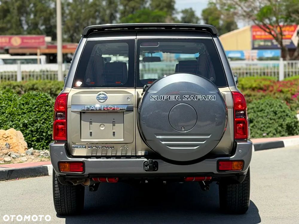 Nissan Patrol - 5