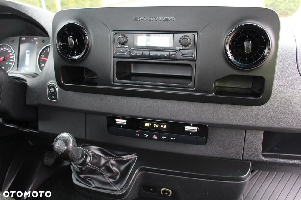 Mercedes-Benz SPRINTER 515 CDI  / WYWROTKA / POLSKI SALON / NISKI PRZEBIEG 87 TYS KM / IVECO - 31