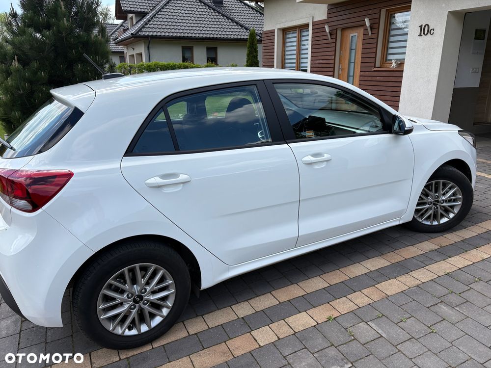 Kia Rio 1.0 T-GDI L - 8
