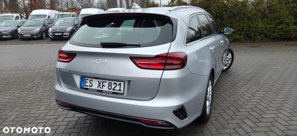 Kia Ceed 1.5 T-GDI OPF Vision - 13