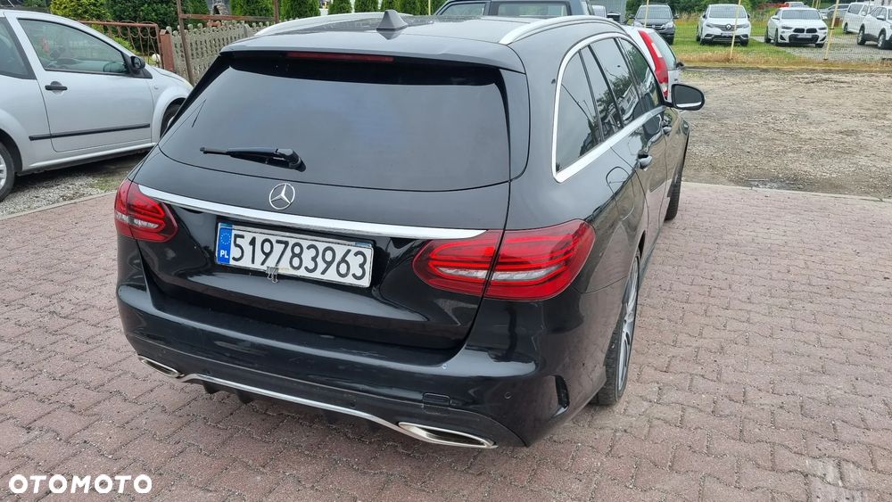 Mercedes-Benz Klasa C 300 9G-TRONIC AMG Line - 4