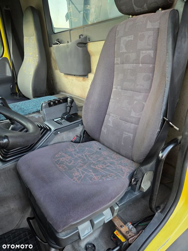Renault Kerax - 14