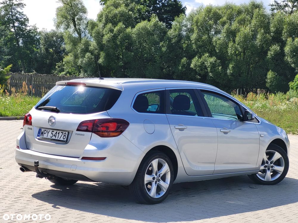 Opel Astra 1.4 T Active EU6 - 12