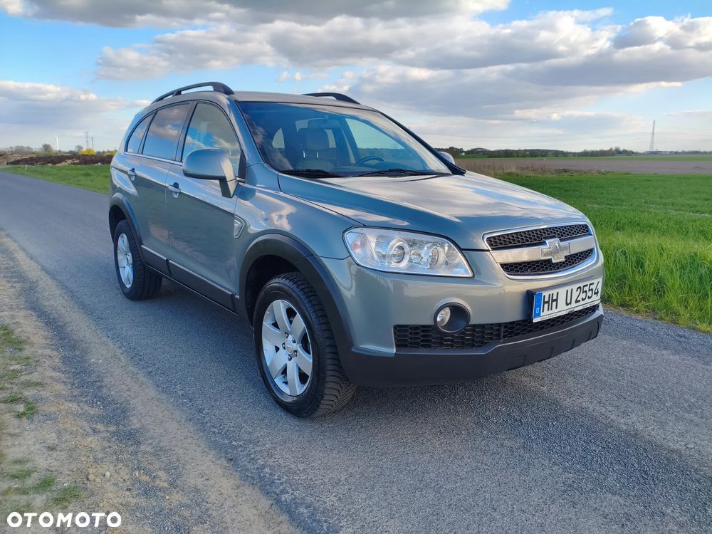 Chevrolet Captiva 2.4 2WD 7 Sitzer LS - 19