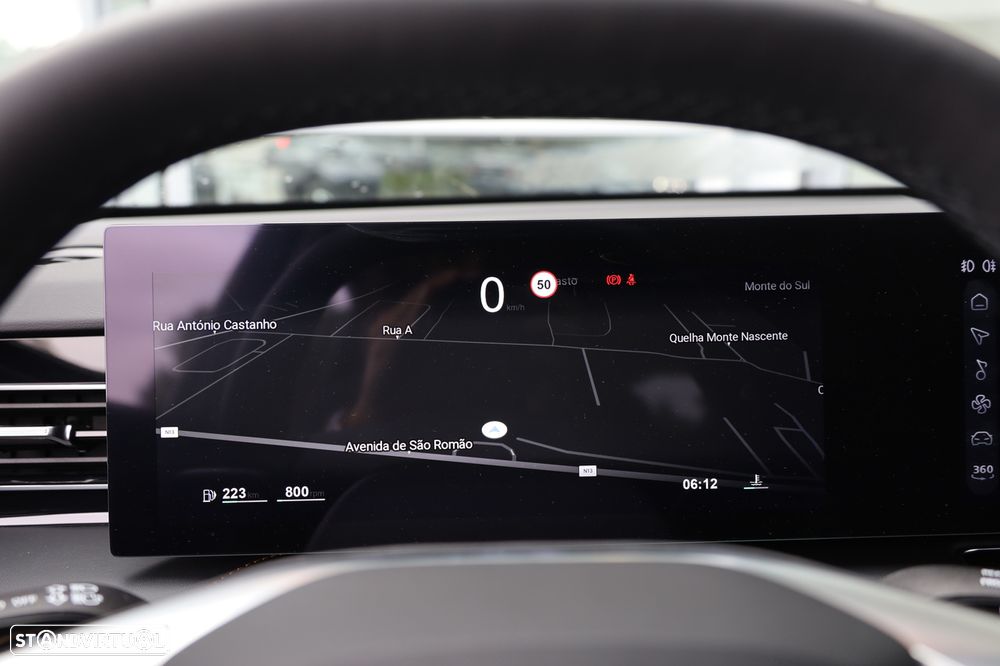 MG HS 1.5 T Luxury AT - 29