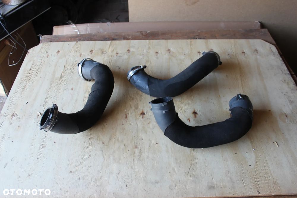 WĄŻ INTERCOOLERA AUDI A6 A7 3.0 TDI 4G0145738AB 2014