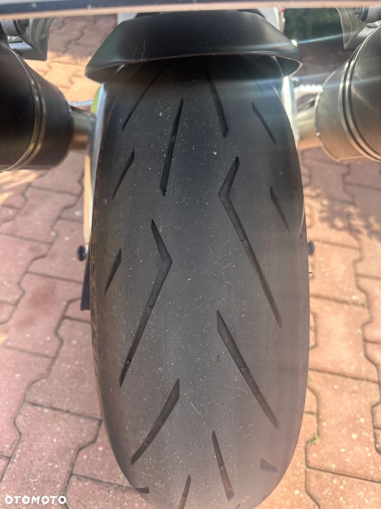 Aprilia Tuono - 4