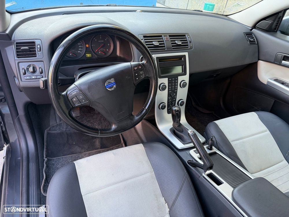 Volvo C30 1.6 D - 9