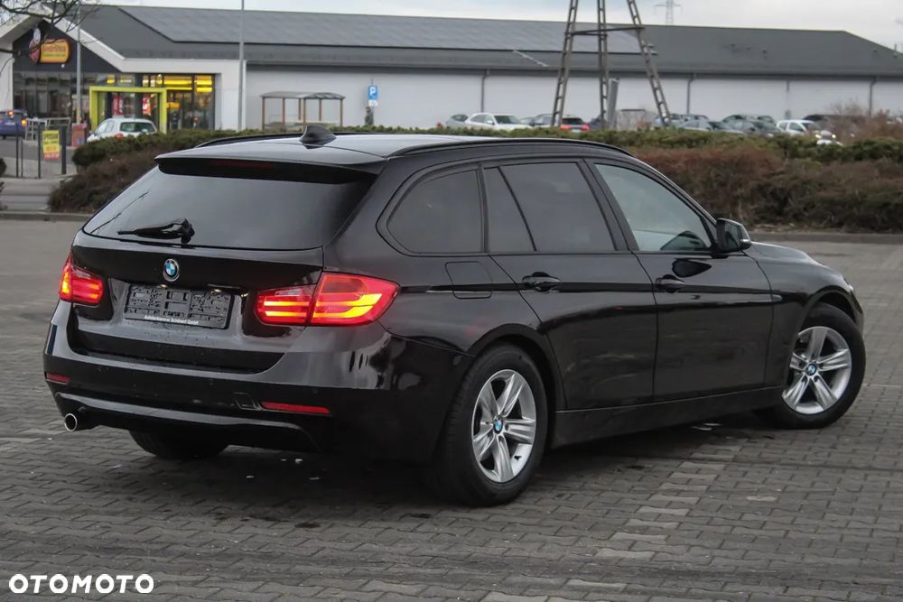 BMW Seria 3 320d Sport-Aut - 7