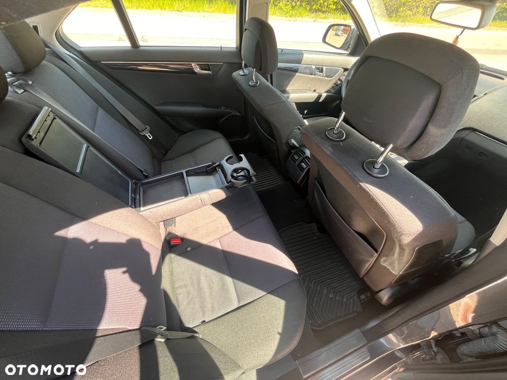 Mercedes-Benz Klasa C 200 Kompressor Avantgarde - 18