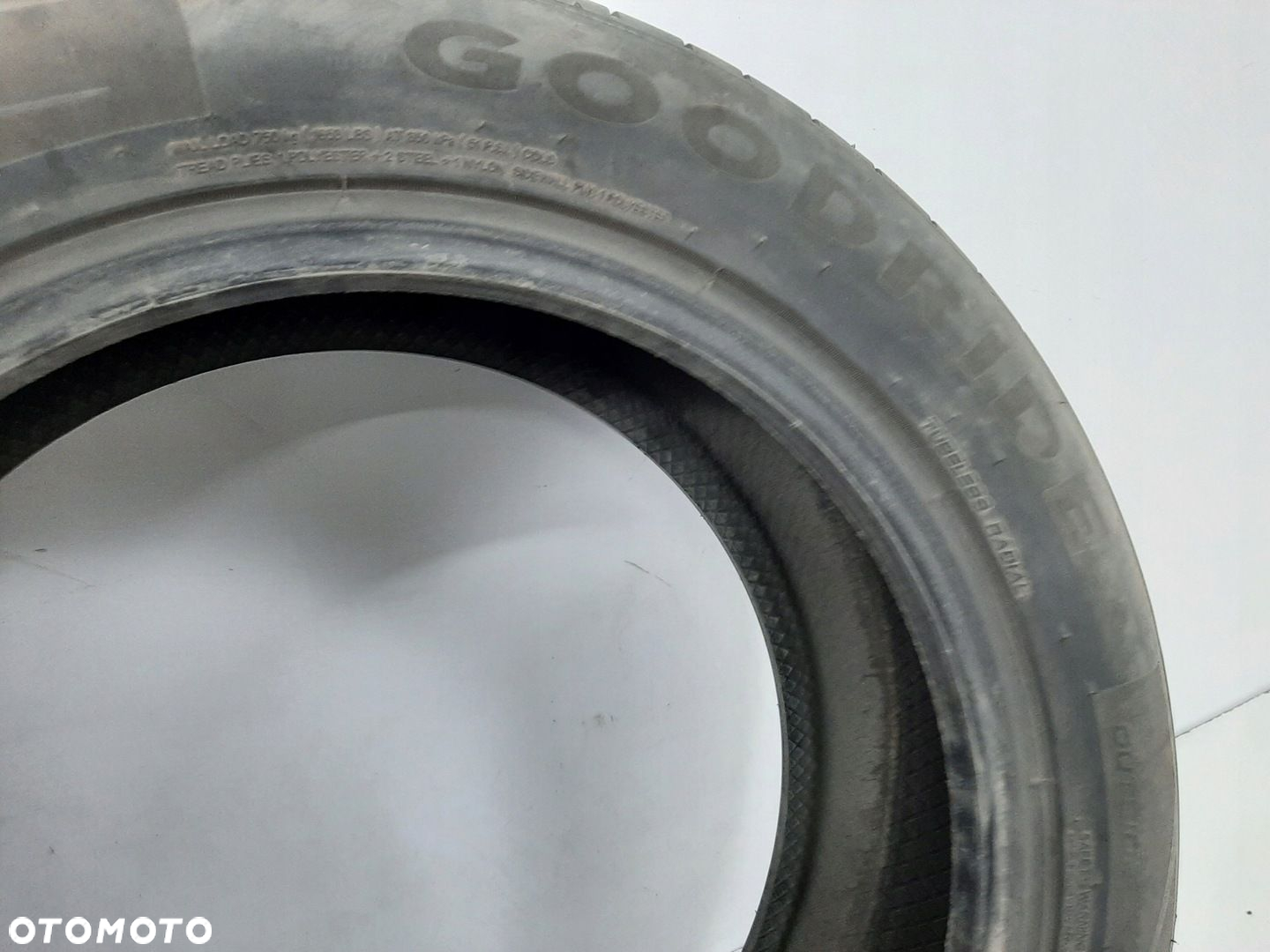 OPONY LETNIE GOODRIDE ZUPERECO Z-107 215/55R17 98W DOT 2020 BIEZNIK 5MM - 9