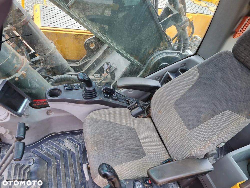 Volvo EC 460 - 6