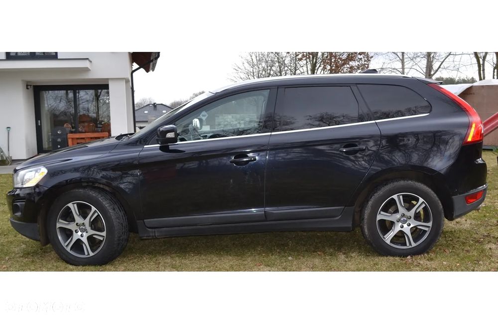 Volvo XC 60 D5 AWD Summum - 2