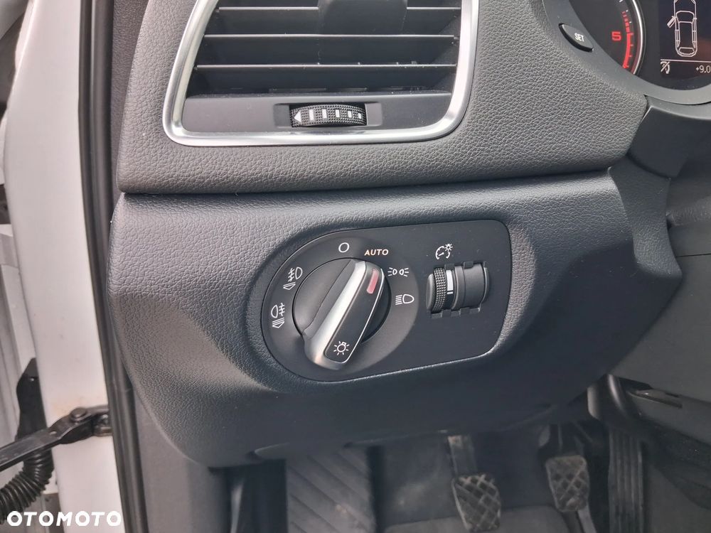 Audi Q3 2.0 TDI - 25