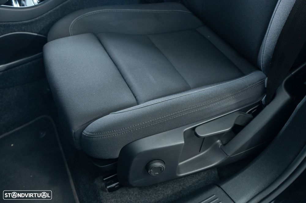 Volvo XC 40 Recharge 82 kWh Single M. Extended Range RWD Core - 7