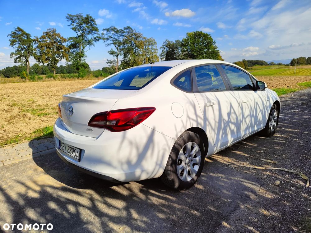 Opel Astra V 1.6 CDTI Enjoy S&S - 20