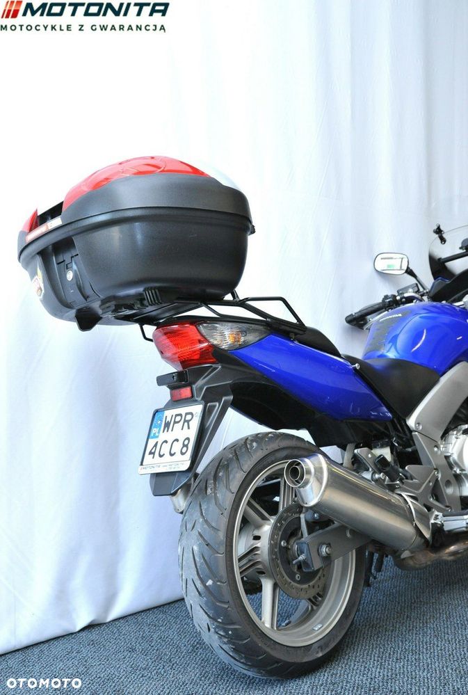 Honda CBF - 4