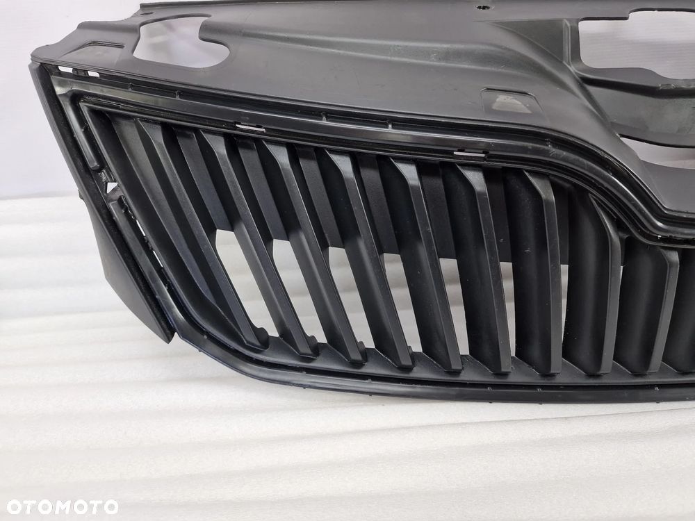 SKODA RAPID 5JA 12- ATRAPA / GRILL PRZDNI PRZÓD , NR 5JA863668 , NR AUKCJI GR91 - 9