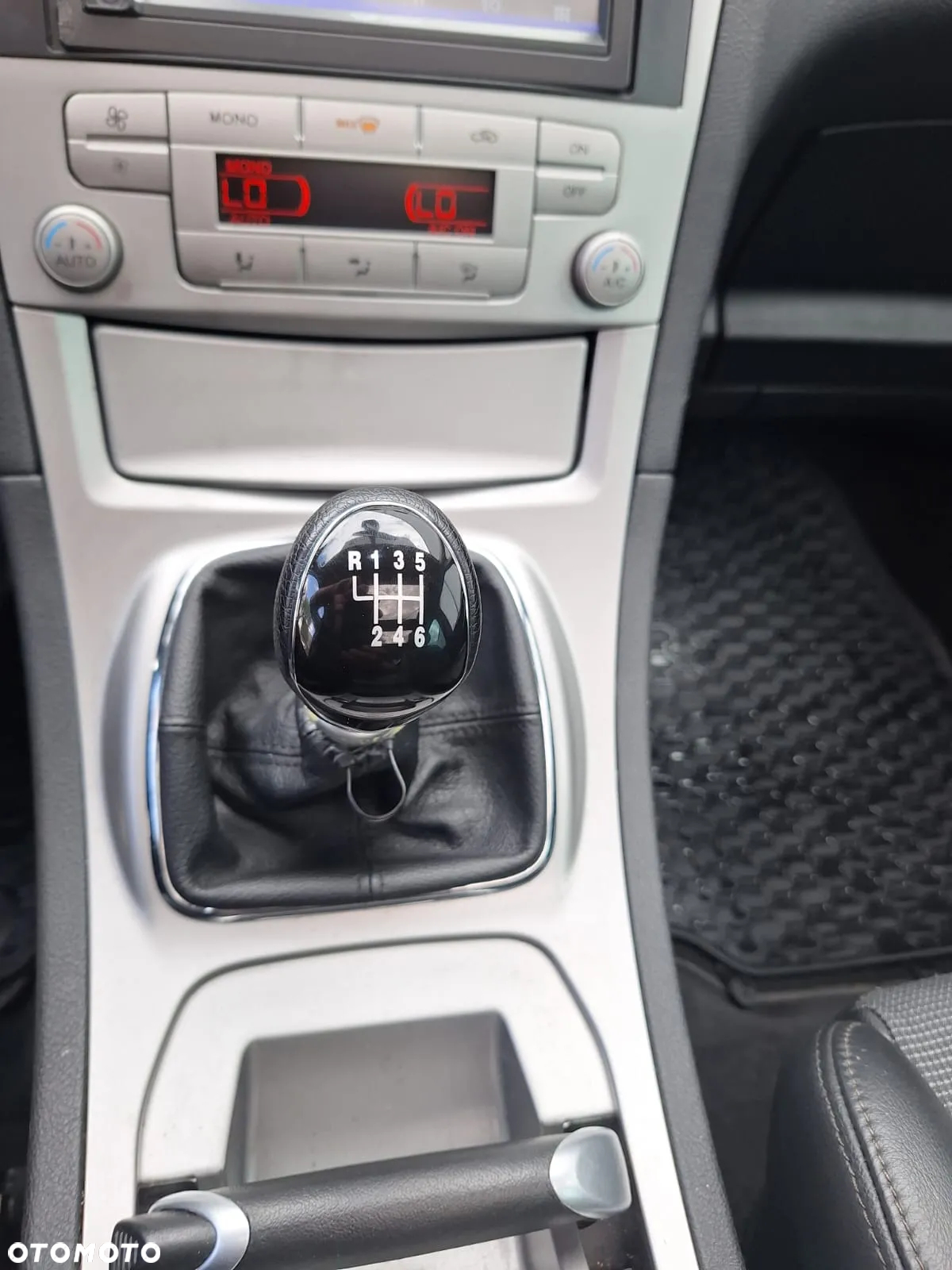 Ford S-Max 2.0 TDCi Platinium X - 30