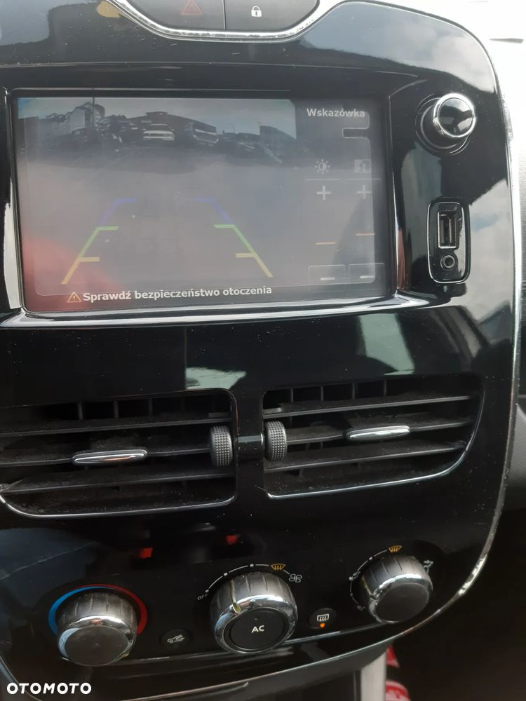 Renault Clio dCi 75 Expression - 10