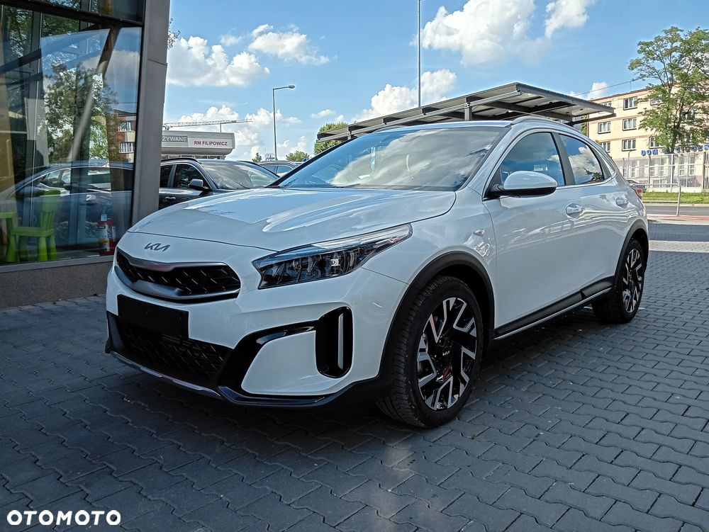 Kia XCeed 1.6 T-GDI M DCT - 1