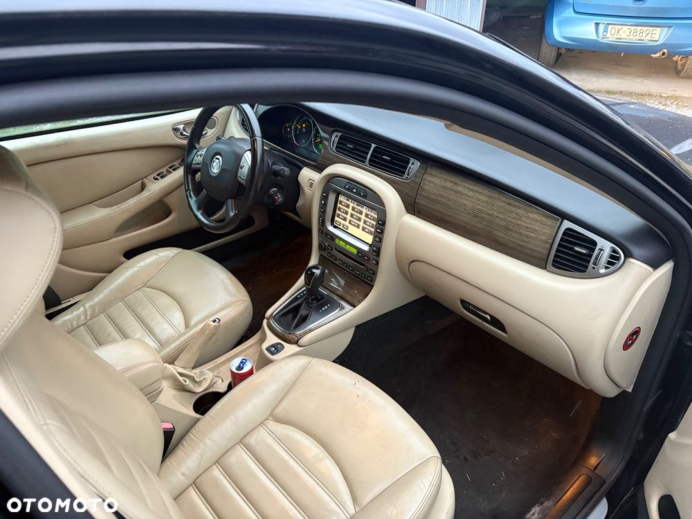 Jaguar X-Type - 6