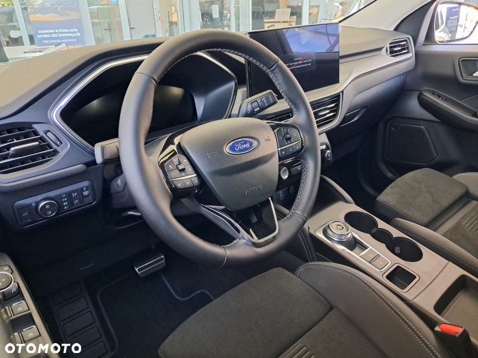 Ford Kuga - 8